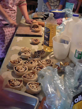 Breadmaking By Hand @ Greystoke Cycle Cafe (inc Chelsea Buns !) 