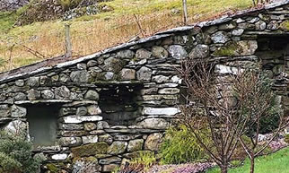Dry Stone Walliing Workshop with Steve Allen at Greystoke Cycle Cafe - Lakeland Bee Boles